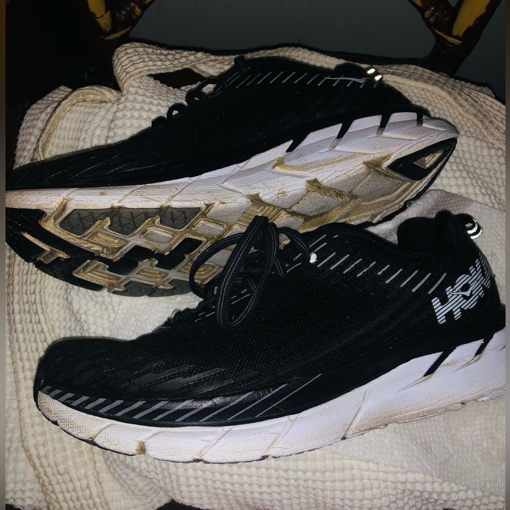 Hoka One One CLIFTON 5 
Size 7.5 - Picture 6 of 12